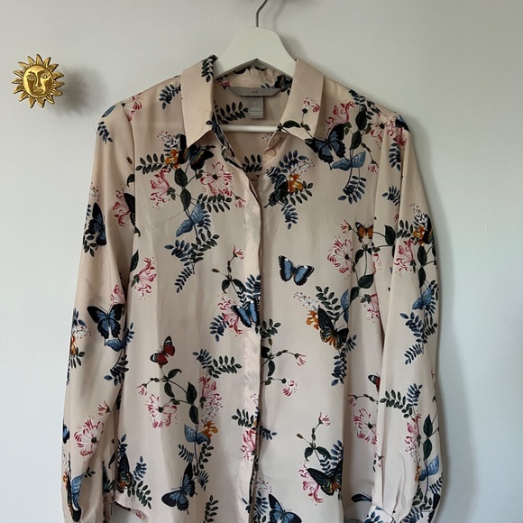 H&M - Long-sleeved Blouse - Picture 2 of 6